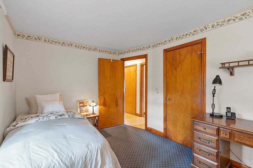 19 Boisvert Rd, Tewksbury MA 01876-3803 exterior