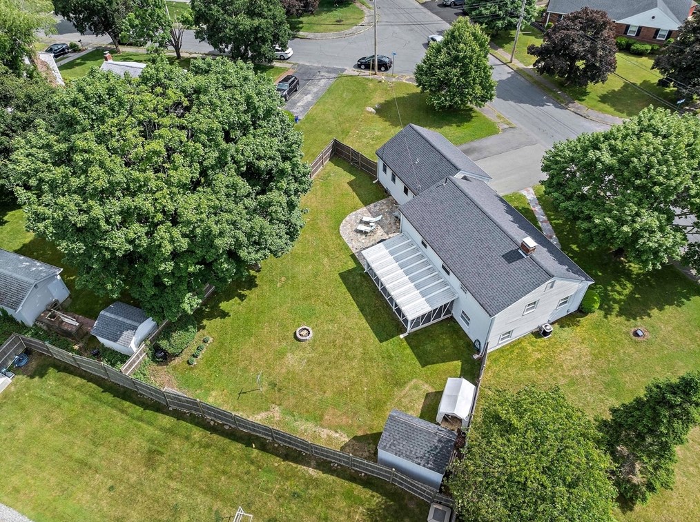 94 Frst St, Braintree MA 02184-7352 exterior