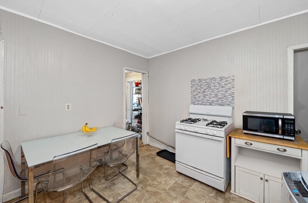 19 Dewolf St, Boston MA  exterior