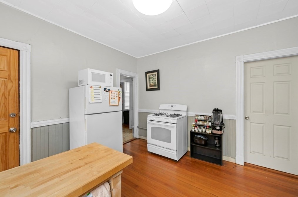 19 Dewolf St, Boston MA  exterior