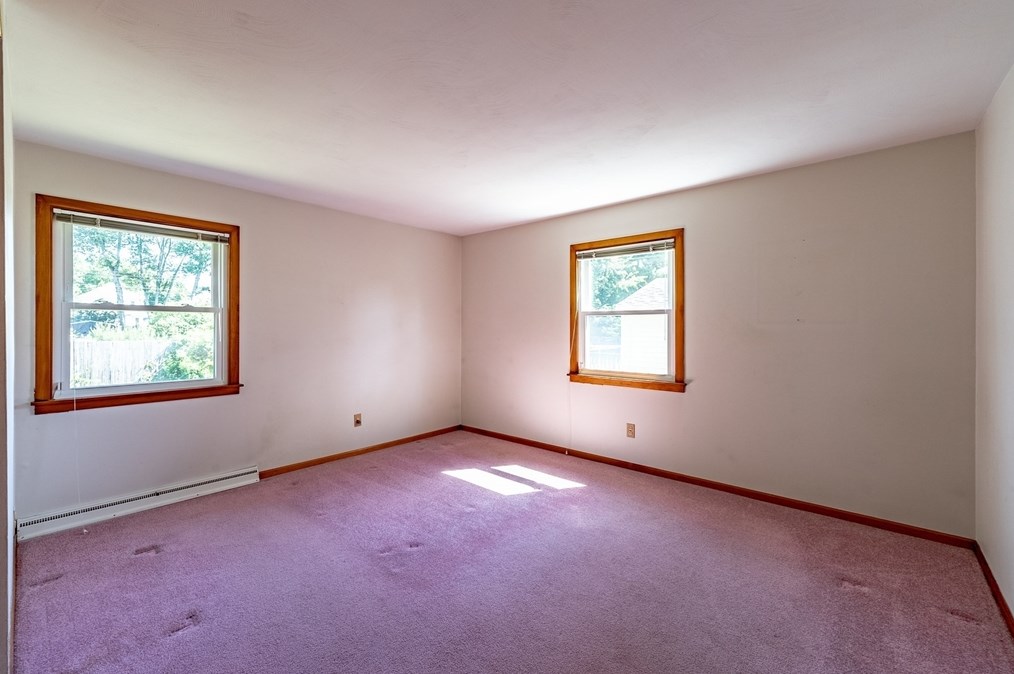 38 Calvin Cir, West Springfield MA 01089-2851 exterior