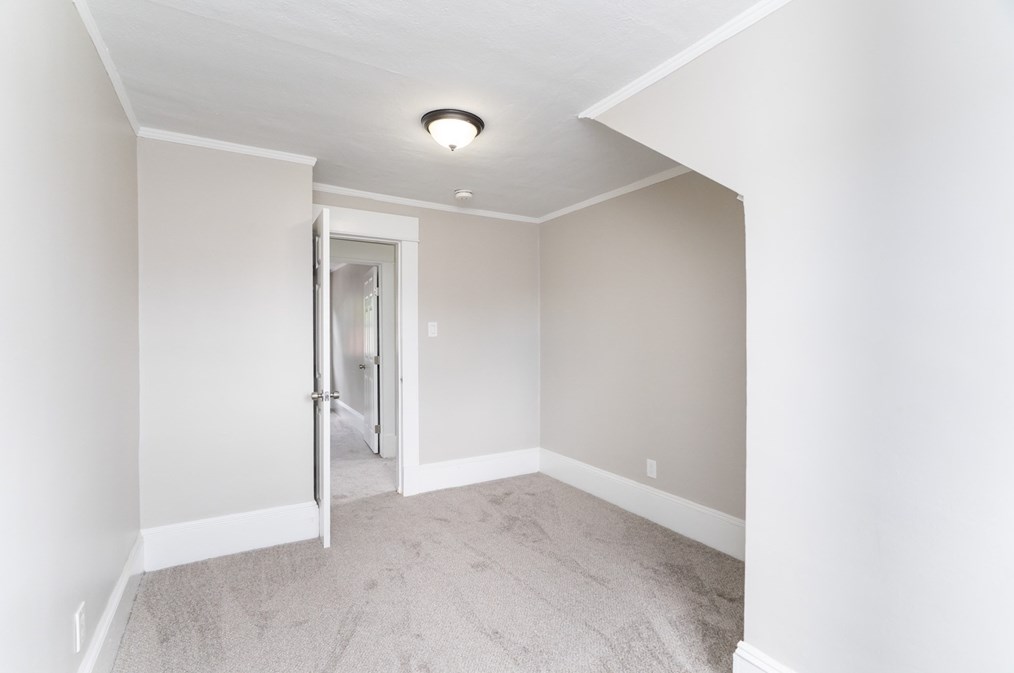 1150 Page Blvd, Springfield MA 01104-1630 exterior