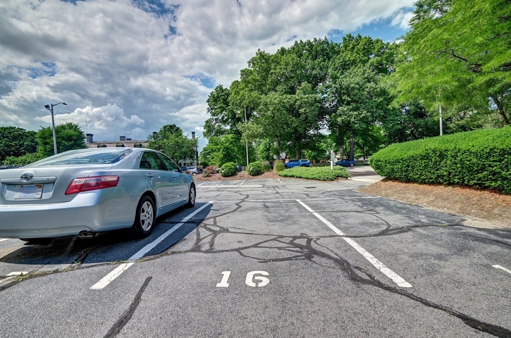 10 Presidents Ln, Quincy MA  02169-1964 exterior