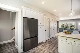 339 Danforth St, Fall River, MA 02720 - Photo 13