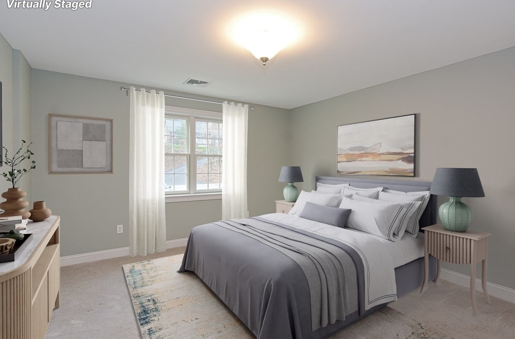 39 Westboro Rd, Upton MA  01568-1007 exterior