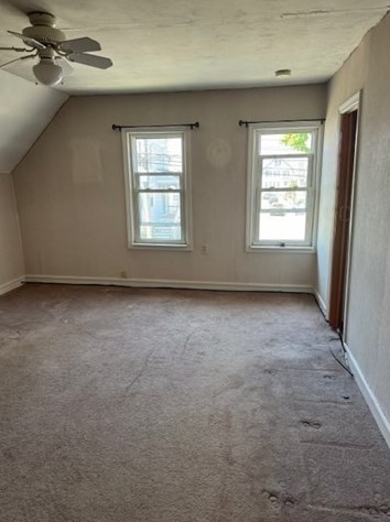 105 Main St, Fairhaven MA 02719-3046 exterior