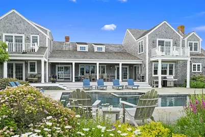 28 Bosworth Street, Nantucket, MA 02554 - Photo 1