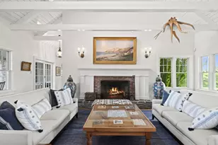 28 Bosworth St, Nantucket, MA 02554 - Photo 3