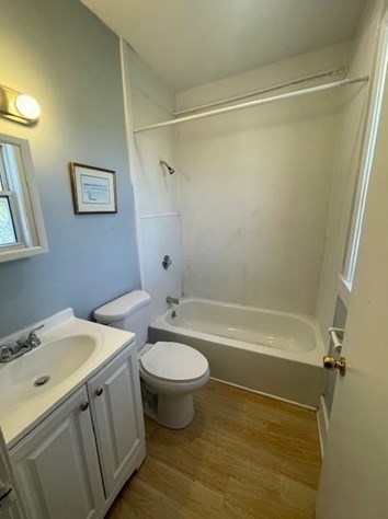 44-44A Oakland Ave, Methuen MA  01844-3674 exterior