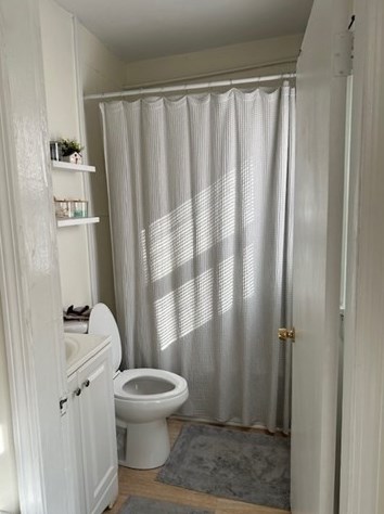 44-44A Oakland Ave, Methuen MA  01844-3674 exterior