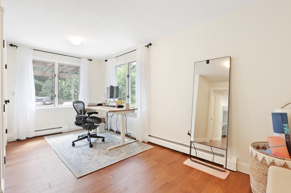 247 Greendale Ave, Needham MA  02494-2026 exterior