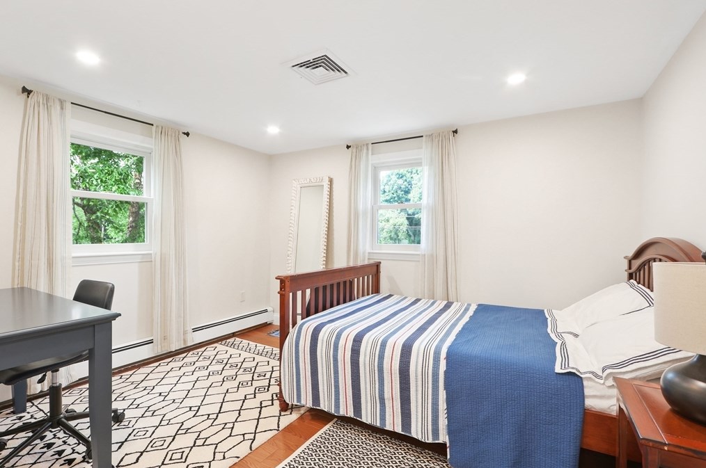 247 Greendale Ave, Needham MA  02494-2026 exterior