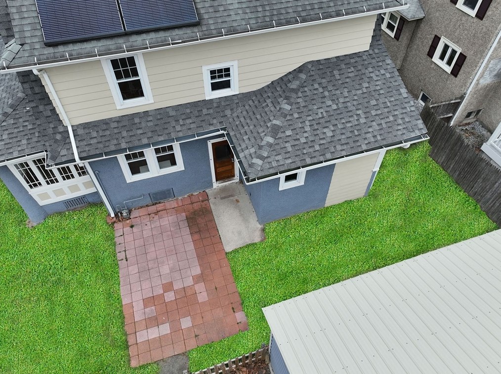 147 Belvidere St, Springfield MA  01108-3006 exterior