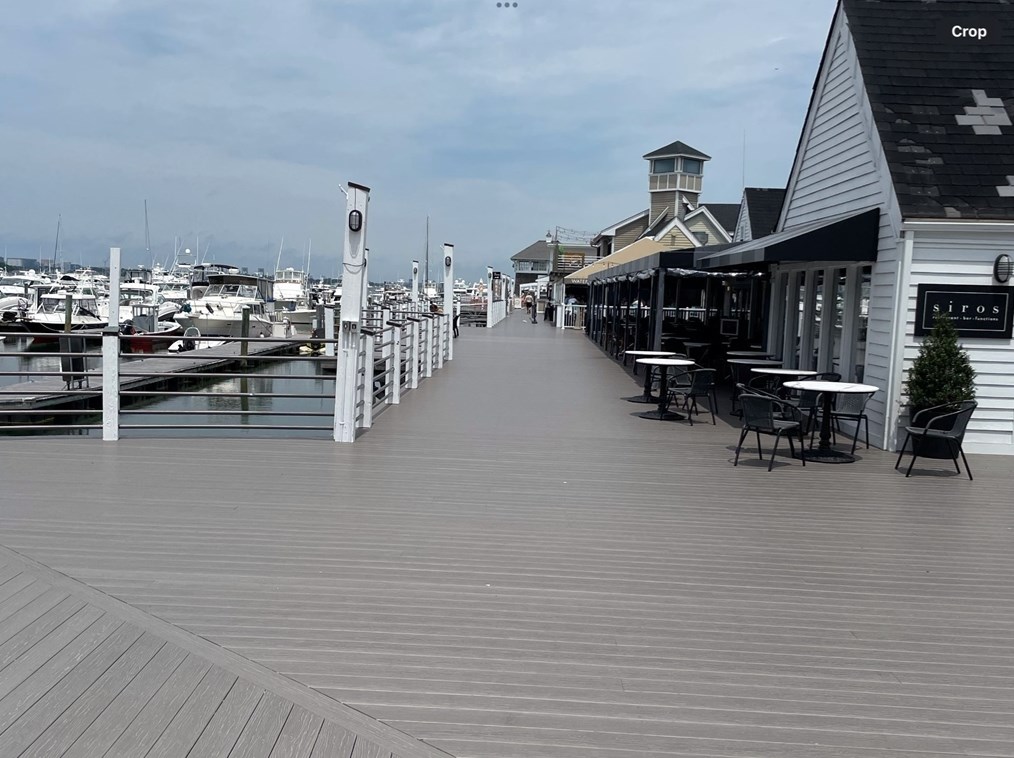 133 Commander Shea Blvd, Quincy MA 02171-1560 exterior