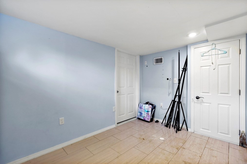 229 Webster St, Malden MA 02148-4426 exterior