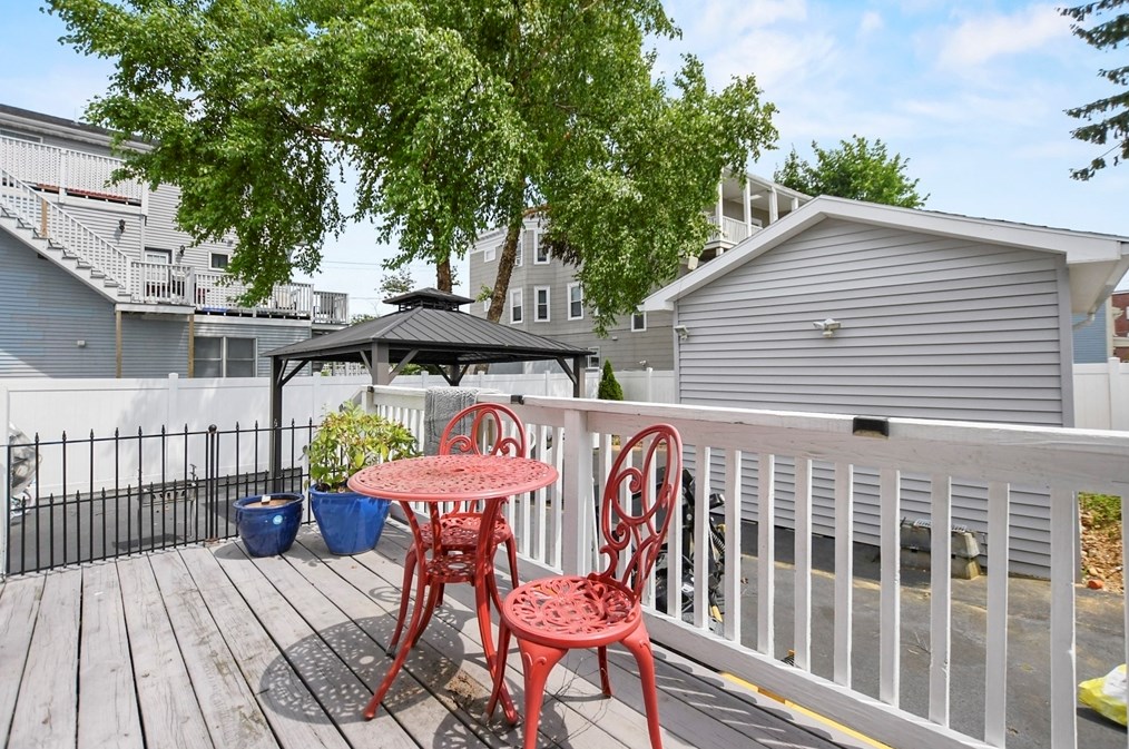 229 Webster St, Malden MA 02148-4426 exterior