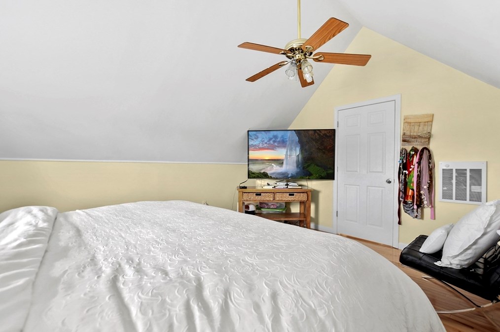 229 Webster St, Malden MA 02148-4426 exterior