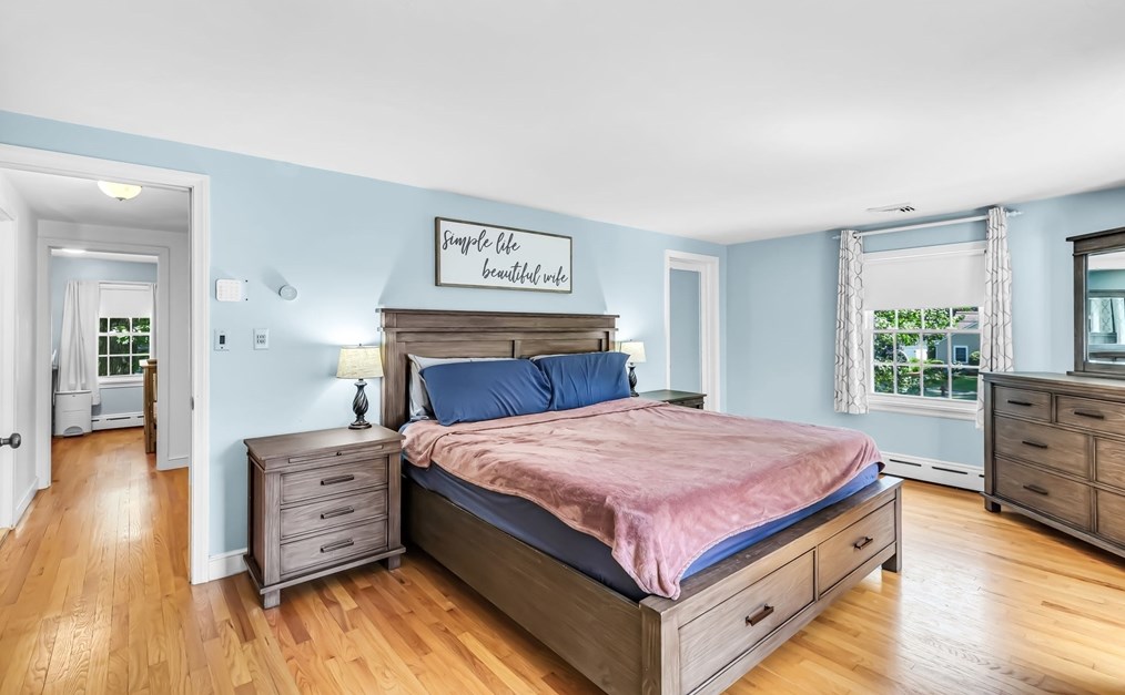 498 Converse St, Springfield MA  01106-1713 exterior