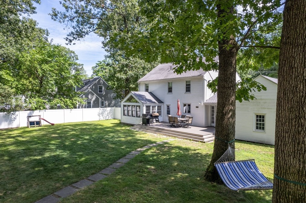 498 Converse St, Springfield MA  01106-1713 exterior