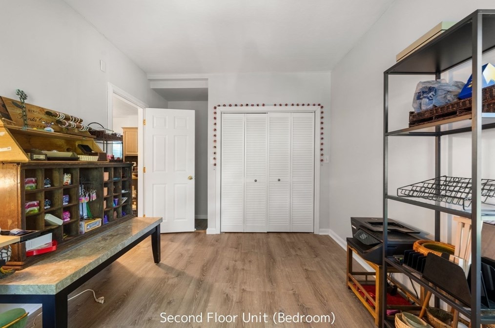 103 Sandwich St, Plymouth MA  02360-3357 exterior