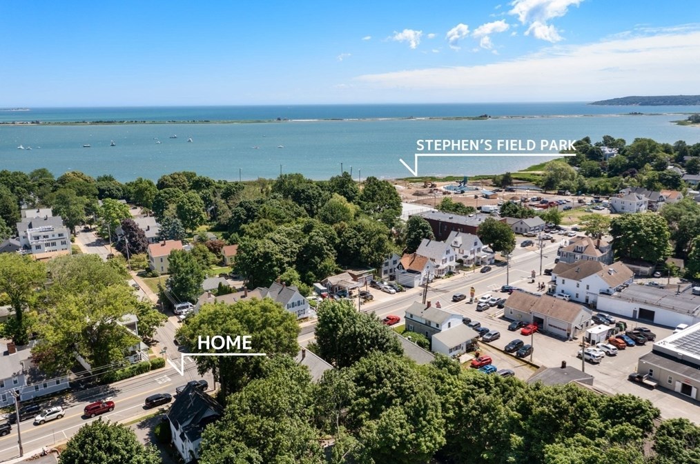 103 Sandwich St, Plymouth MA  02360-3357 exterior