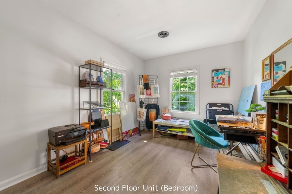 103 Sandwich St, Plymouth MA  02360-3357 exterior