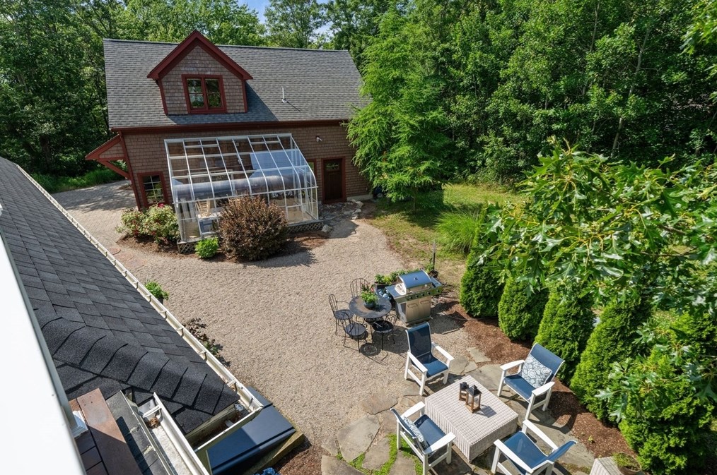 280 Ctr Hl Rd, Plymouth MA 02360-1368 exterior