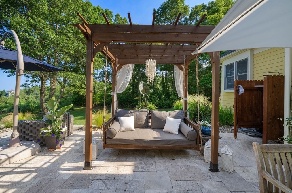 280 Ctr Hl Rd, Plymouth MA 02360-1368 exterior