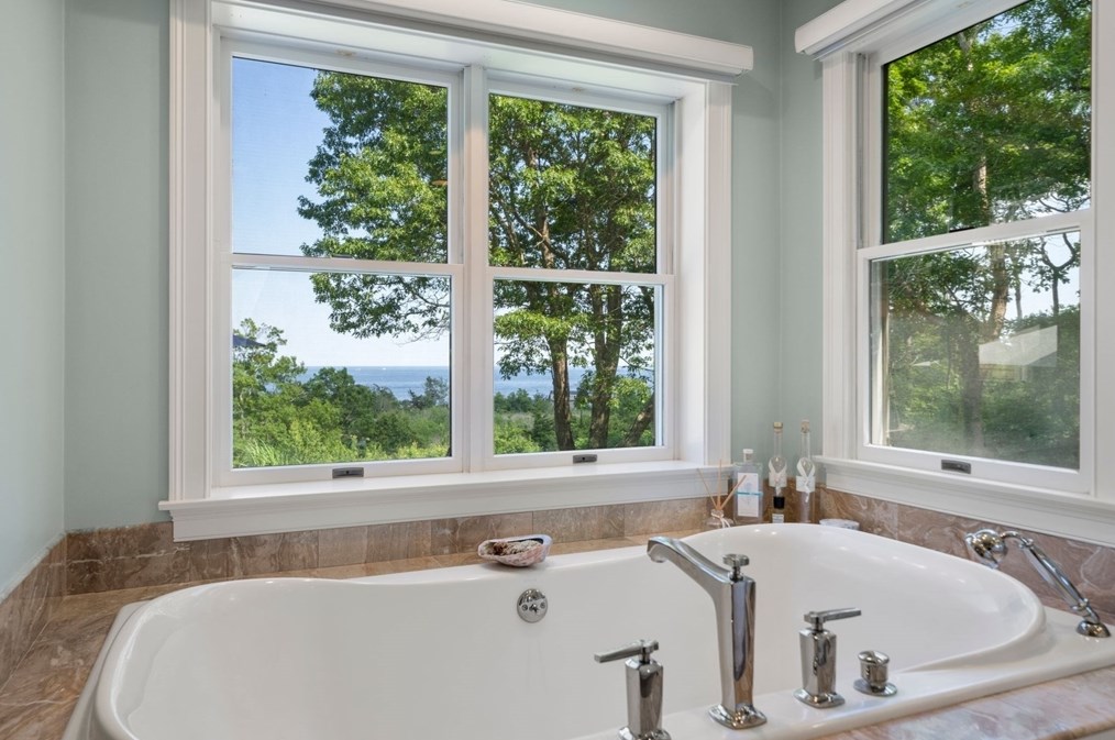 280 Ctr Hl Rd, Plymouth MA 02360-1368 exterior