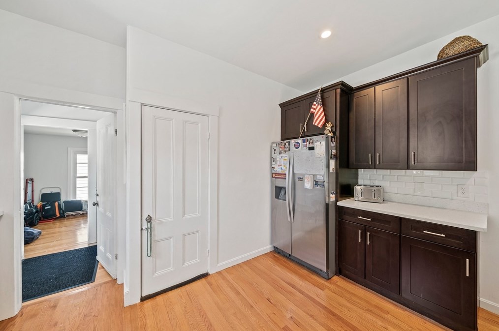 24 Broad St, Weymouth MA  02188-1706 exterior