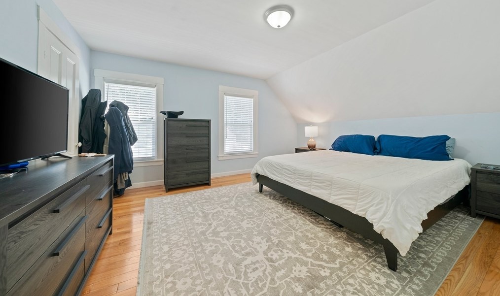 24 Broad St, Weymouth MA  02188-1706 exterior