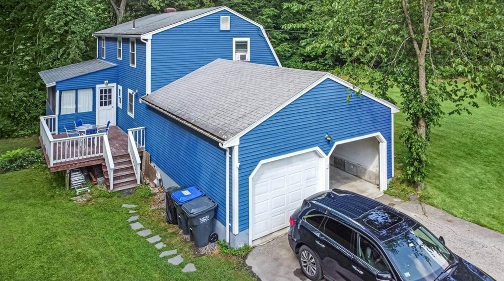 363 Whitney St, Northborough MA  01532-1151 exterior