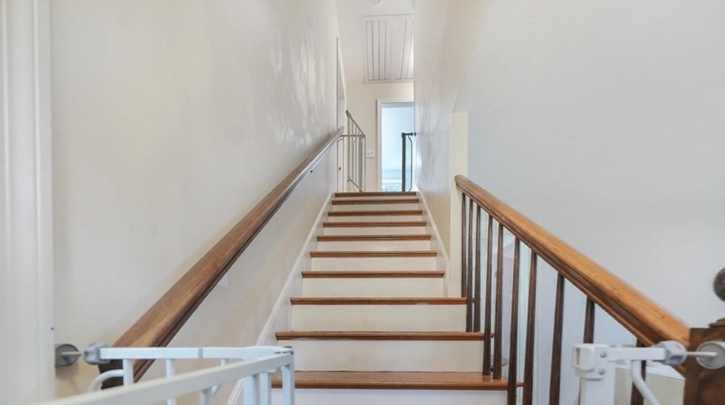 363 Whitney St, Northborough MA  01532-1151 exterior