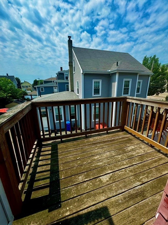 85 Pine St, Waltham MA  02453-5309 exterior