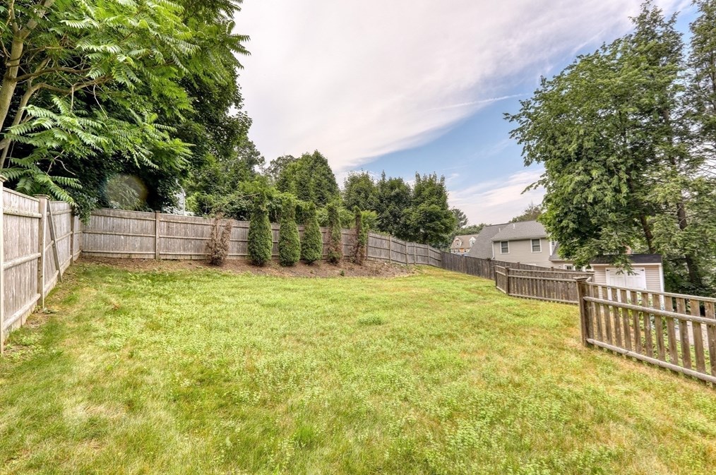 868 Main St, Reading MA  01867-1754 exterior