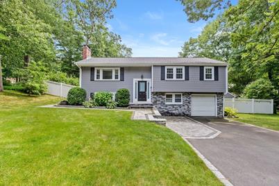 14 Hancock Rd, Hingham, MA 02043 - Photo 1