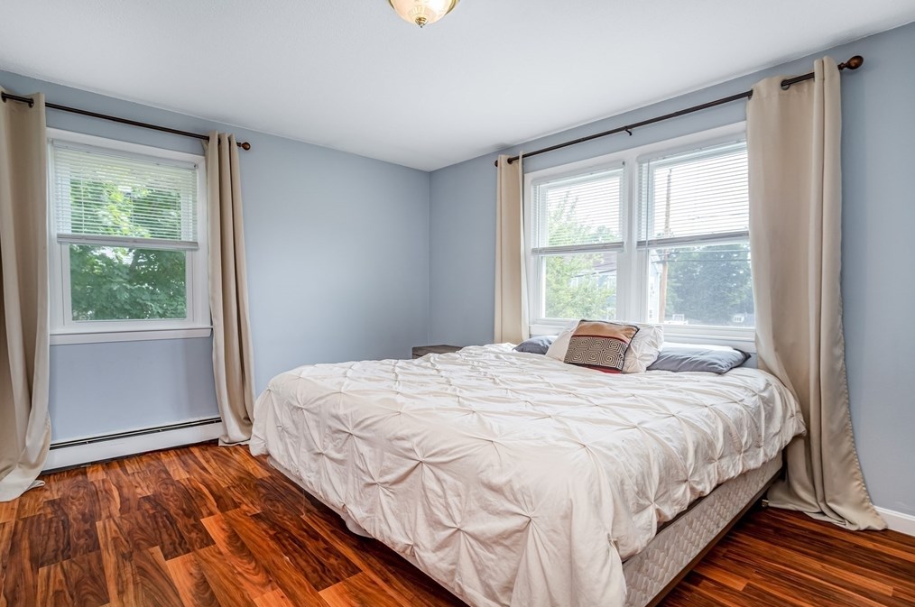 311 Pleasant St, Leominster MA  01453-6227 exterior