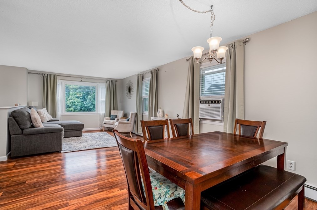 311 Pleasant St, Leominster MA  01453-6227 exterior