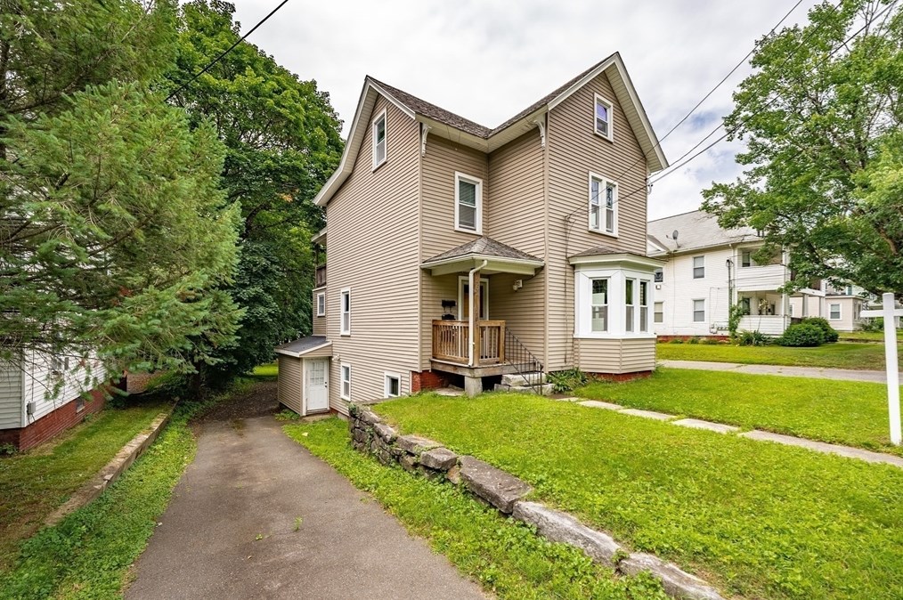 1254 Main St, Palmer MA  01069-1847 exterior