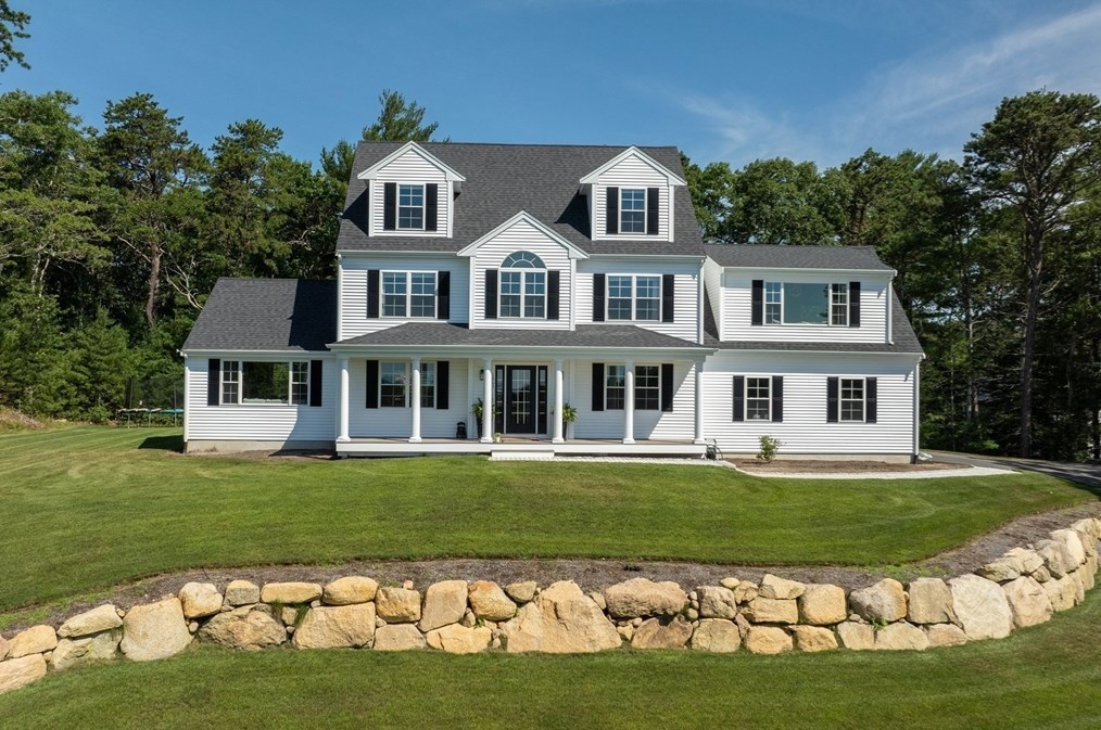 1865 State Rd, Plymouth MA  02360-5137 exterior