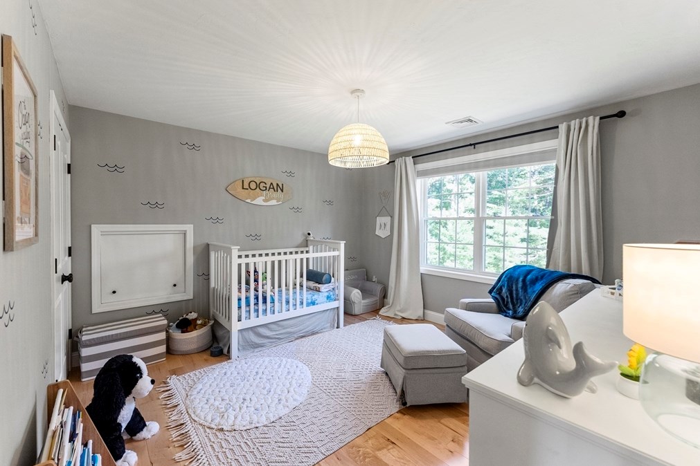 1865 State Rd, Plymouth MA  02360-5137 exterior