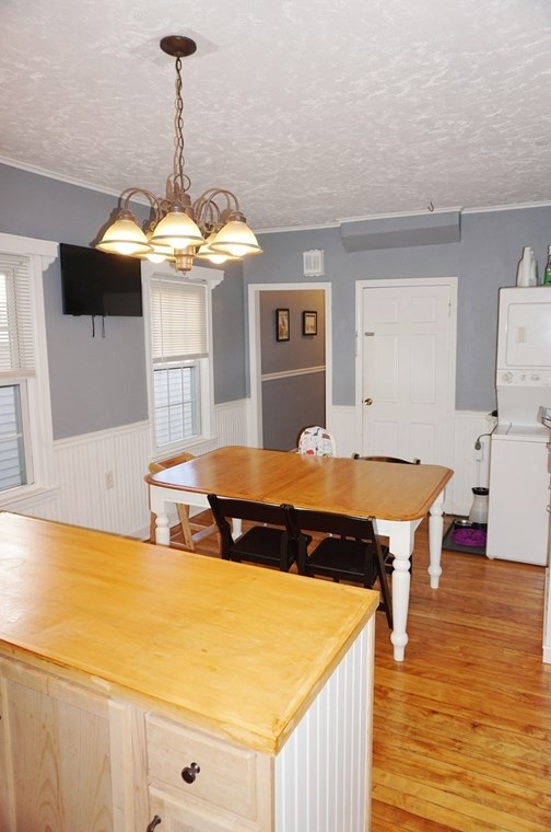 47 10th St, Lowell MA  01850-2123 exterior