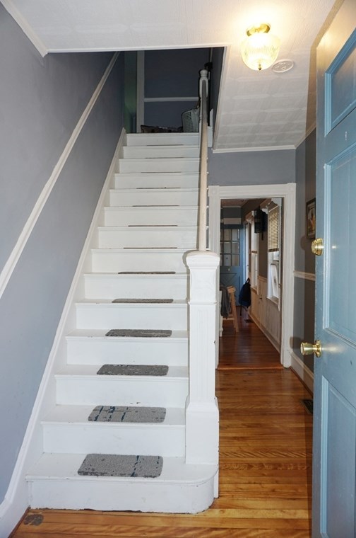 47 10th St, Lowell MA  01850-2123 exterior