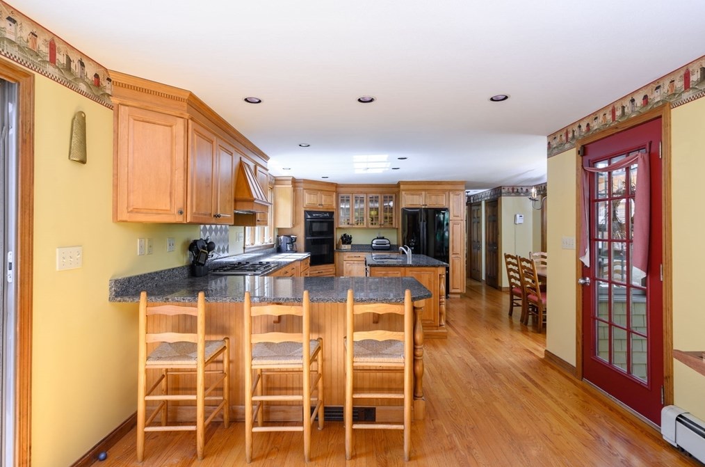 42 Crabtree Rd, Plymouth MA  02360-3147 exterior