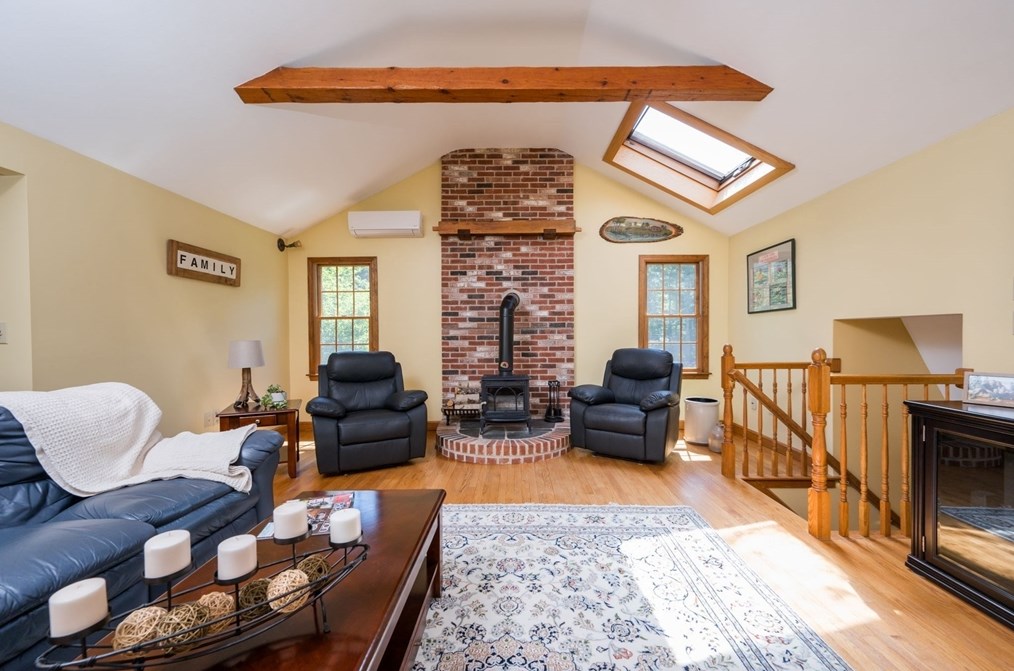 42 Crabtree Rd, Plymouth MA  02360-3147 exterior