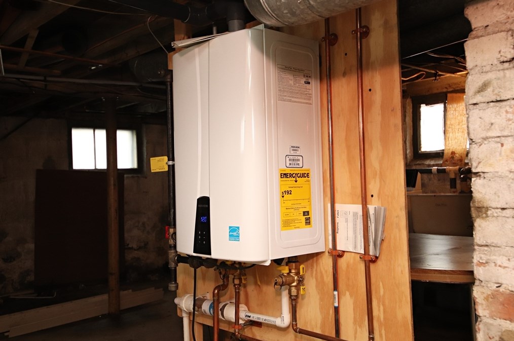 60 Milton St, Malden MA 02148-3238 exterior