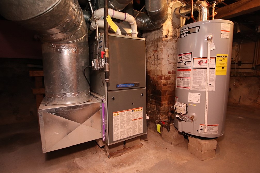 60 Milton St, Malden MA 02148-3238 exterior