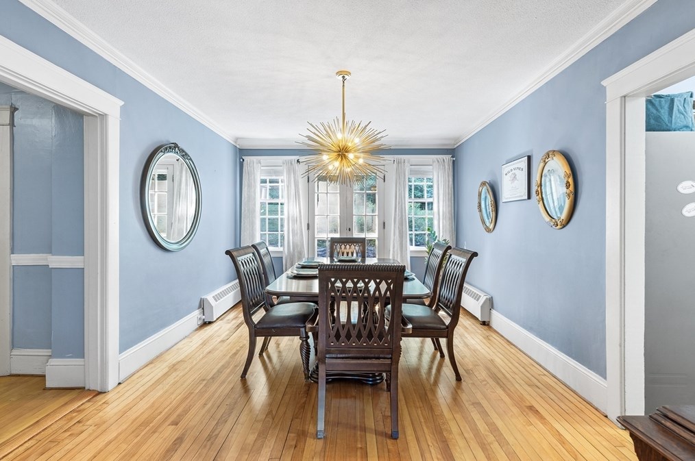 52 Flagg St, Worcester MA  01602-1449 exterior