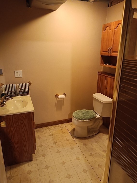 39 Lane Farm Rd, Dartmouth MA 02747-3579 exterior