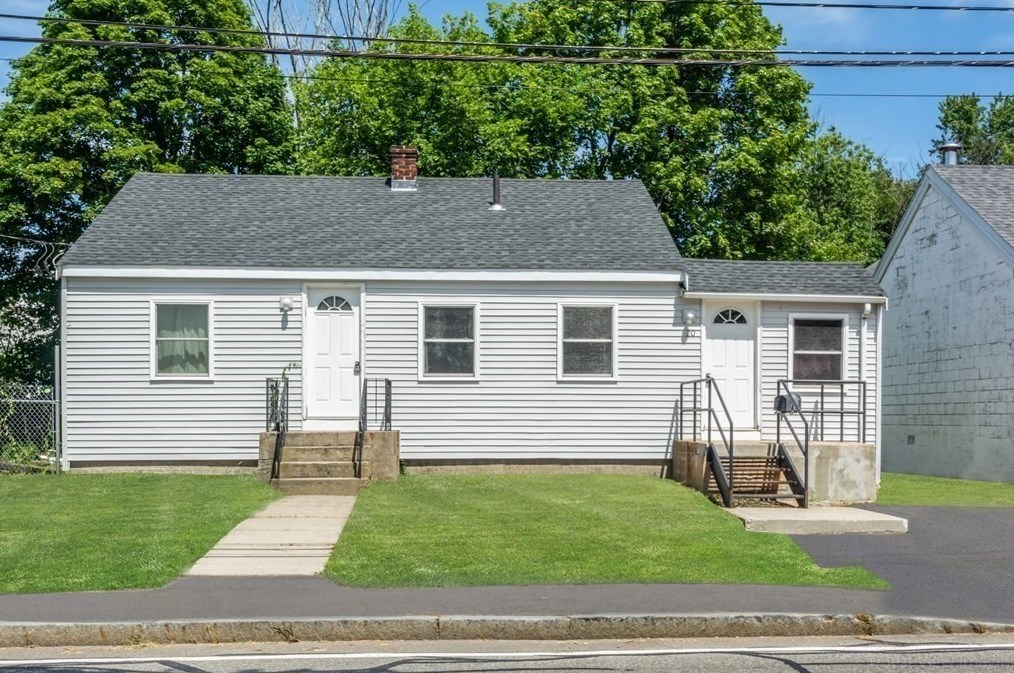 20 Lincoln St, Stoughton MA  02072-2521 exterior